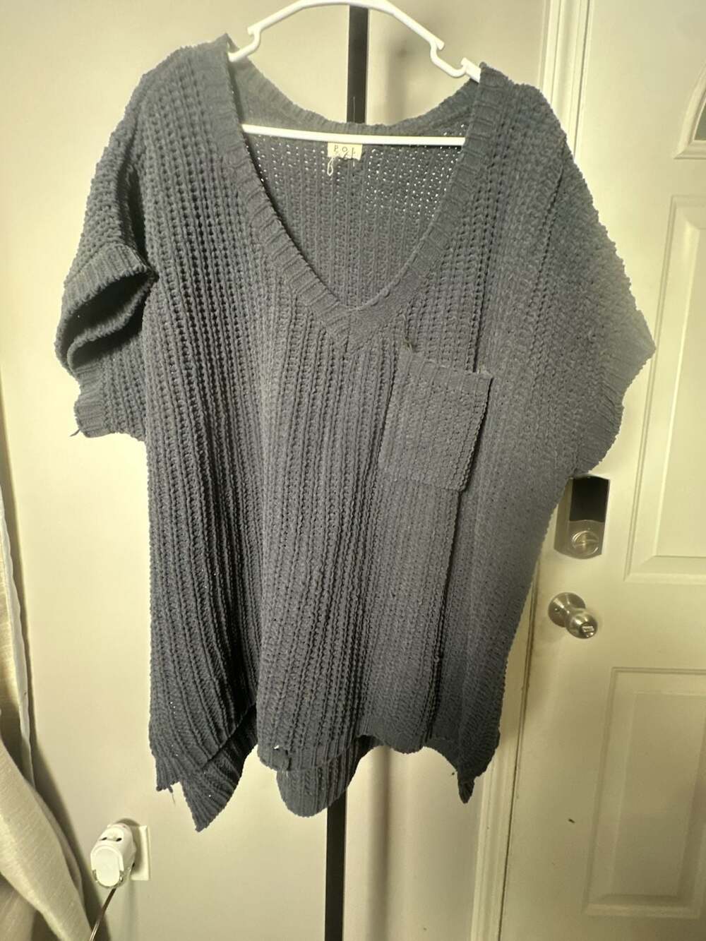 POL Clothing Women's Oversized V-Neck Short Sleeve Chunky Knit Sweater#971